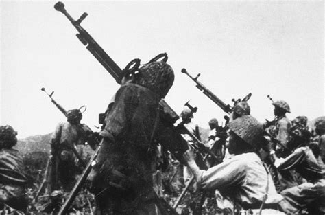 Vietnamin Dien Bien Phu: taistelun ja diplomaattisten neuvottelujen kourissa 1954